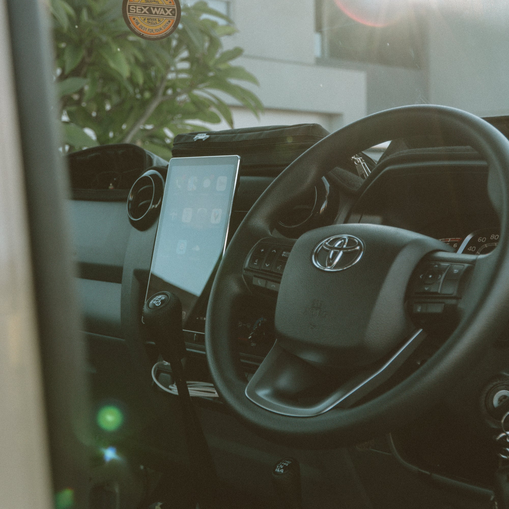 Nexus RS 10.1" Universal Head Unit
